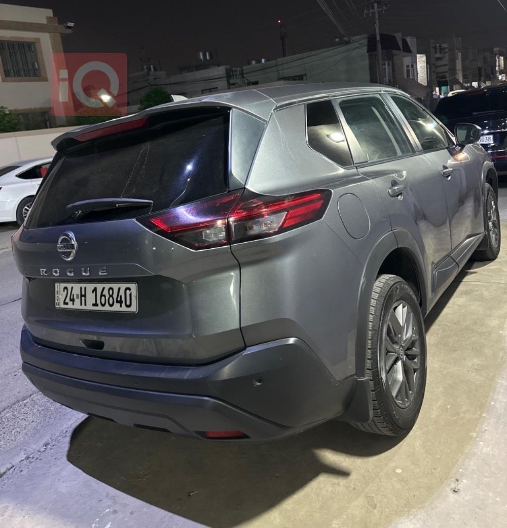 Nissan Rogue
